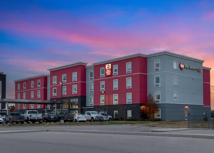 Best Western Plus Airport Inn & Suites