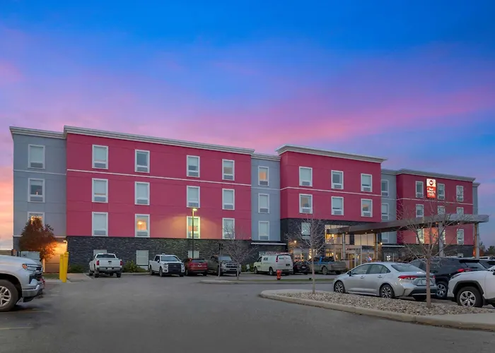 Best Western Plus Airport Inn & Suites