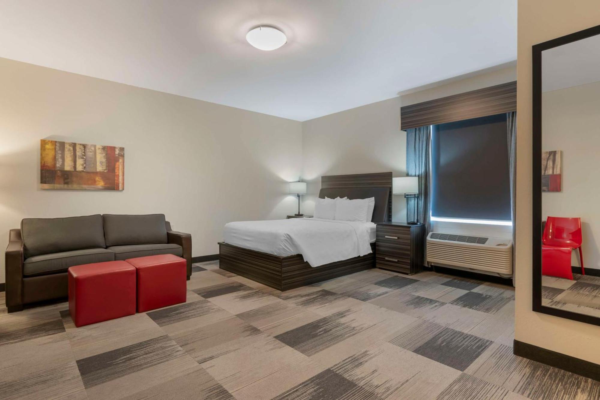 Western Airport & Hotel Saskatoon