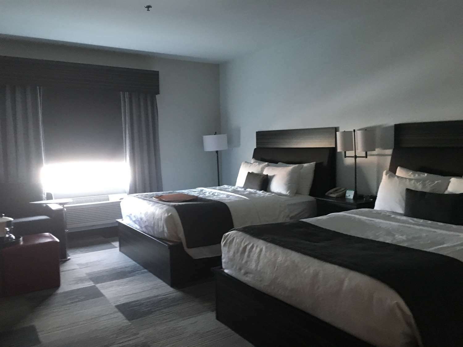 Western Airport & 3* Saskatoon
